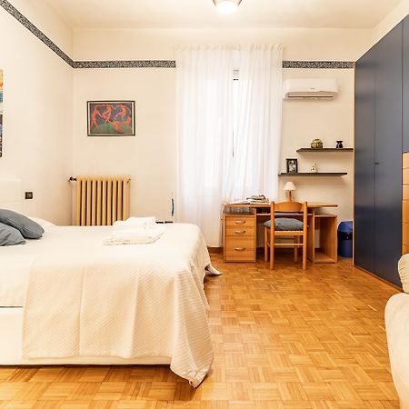 Spacious Apt With Kitchenette, Near Piazza Maggiore Bolonha Exterior foto